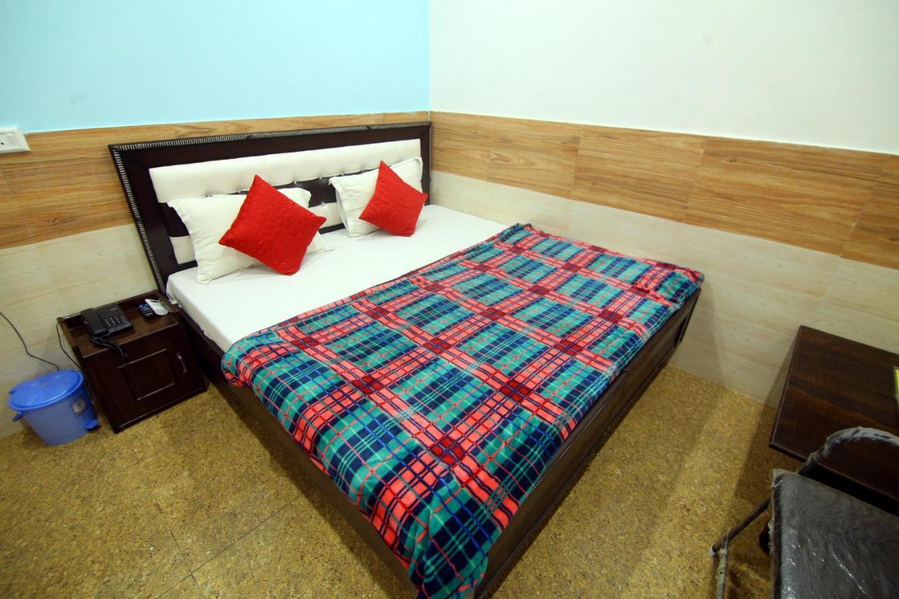 Hotel Amron45 Chandigarh Luaran gambar