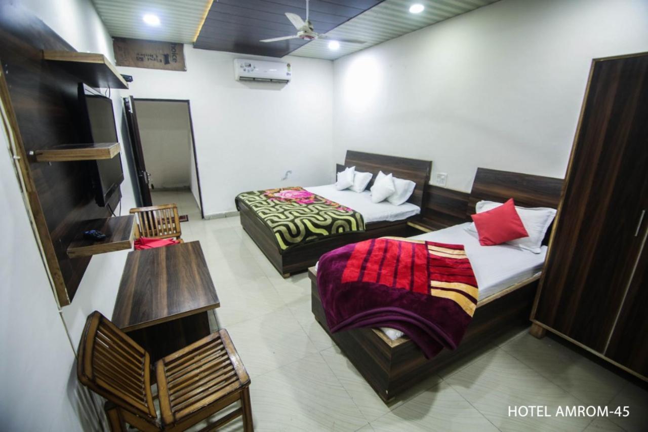 Hotel Amron45 Chandigarh Luaran gambar